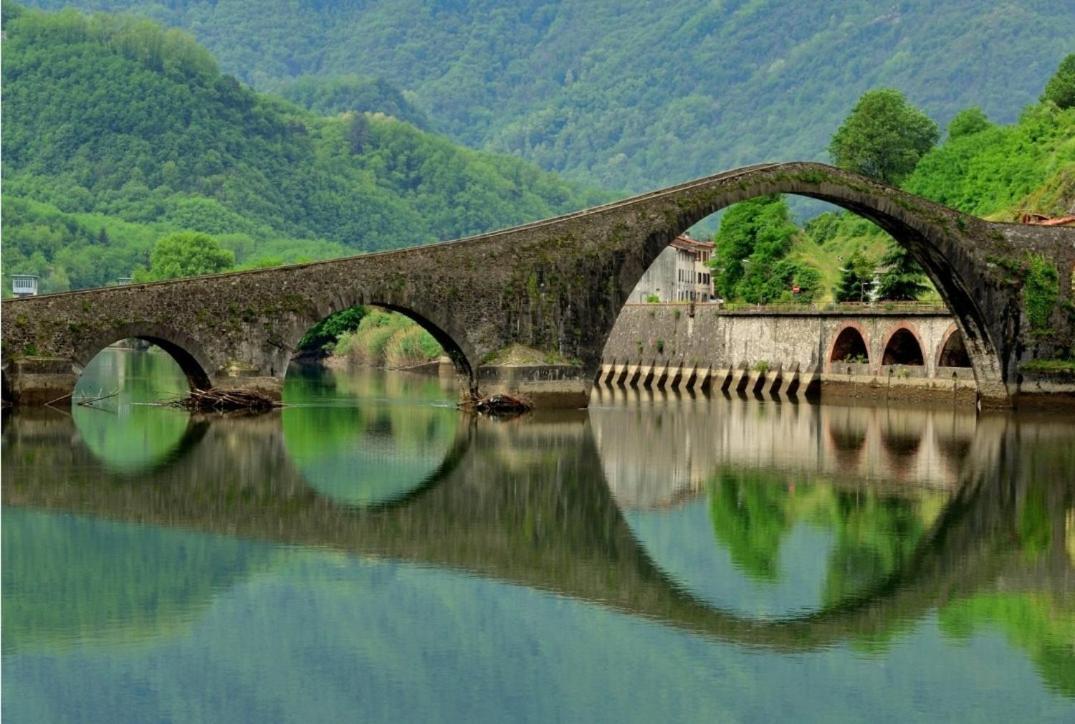 Agriturismo Il Castello Vila Borgo a Mozzano Exterior foto